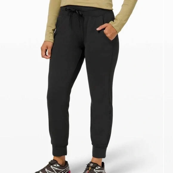 Lululemon Ready to Rulu 7/8 Jogger Black - Picture 4 of 14